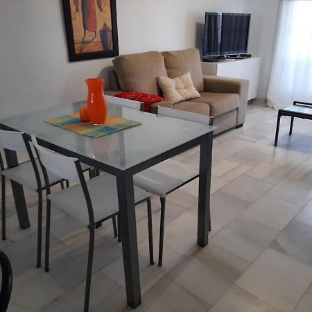 Puerto De La Duquesa Beach Apartment Castillo de Sabinillas Dış mekan fotoğraf